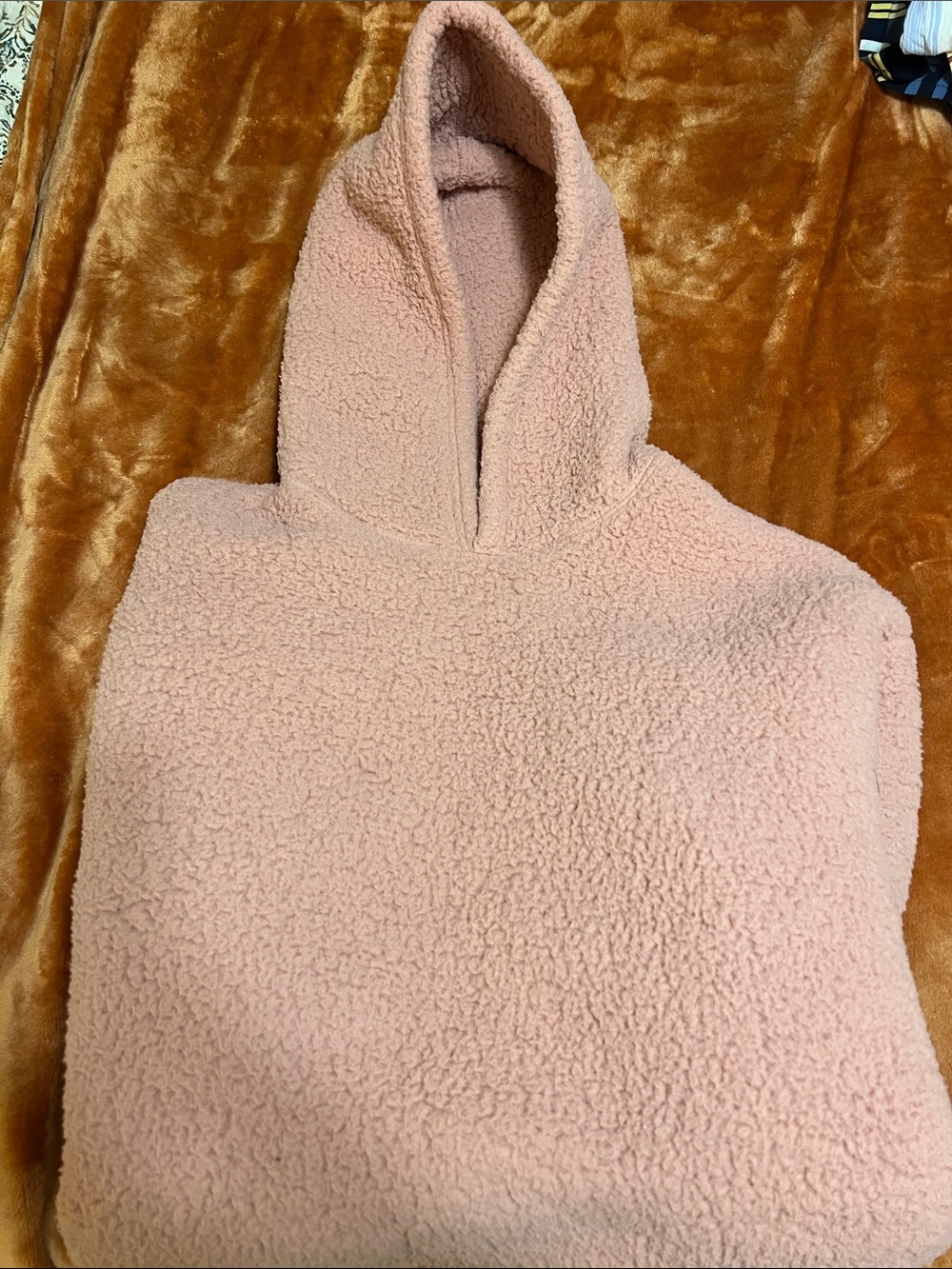 PINK Victoria's Secret Plush Hooded Sherpa Pullover - Light Pink